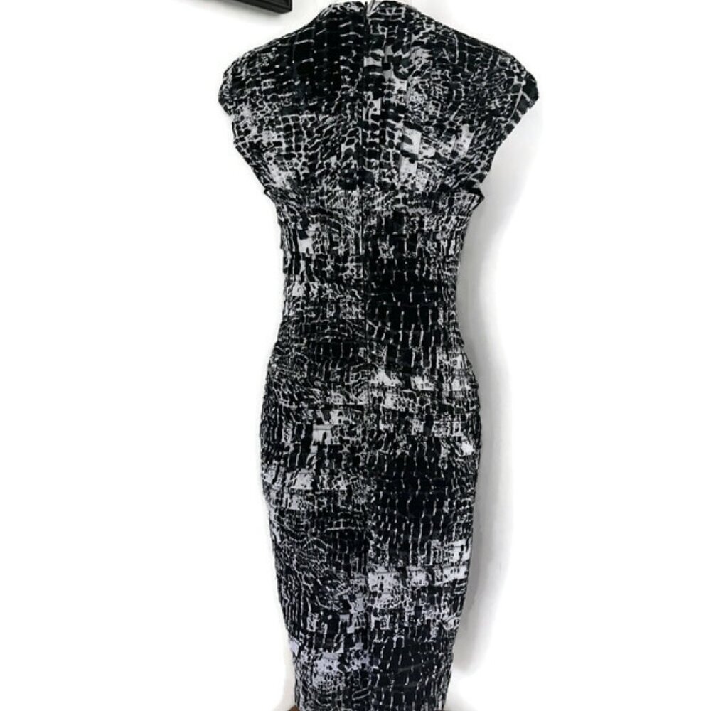 Adrianna Papell Bodycon Sheath Dress - Picture 4 of 8